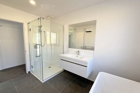 Photo of property in 64 Bill Hammond Drive, Belfast, 8051