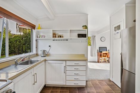 Photo of property in 99 Oaktree Avenue, Browns Bay, Auckland, 0630
