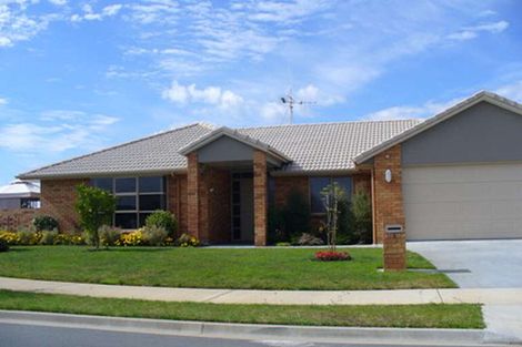 Photo of property in 1 Roxbury Place, Papamoa Beach, Papamoa, 3118