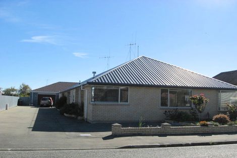 Photo of property in 2/4 Gibson Street, Seaview, Timaru, 7910