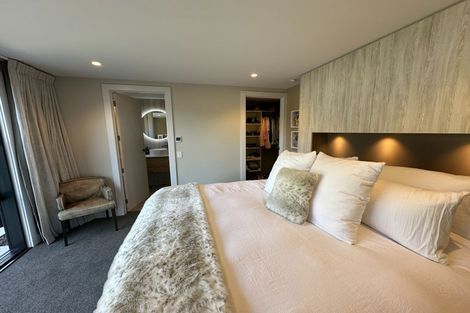 Photo of property in 10 Drysdale Road, Jacks Point, 9371