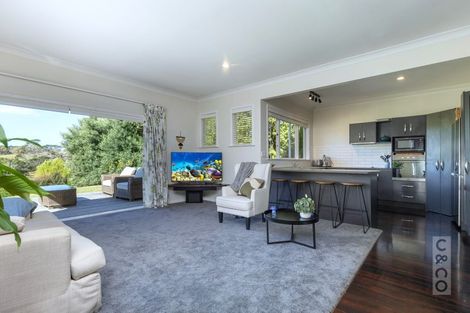 Photo of property in 11 Elliot Street, Riverhead, 0820