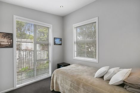 Photo of property in 1/54 Cooper Street, Karori, Wellington, 6012