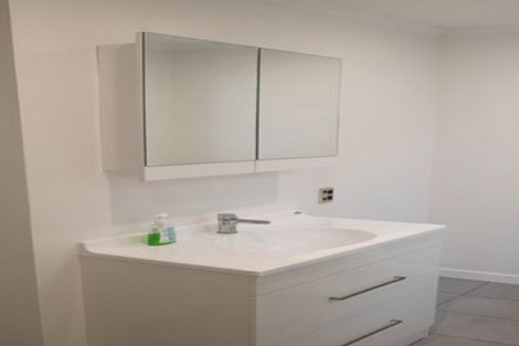 Photo of property in 43 Te Mome Road, Alicetown, Lower Hutt, 5010