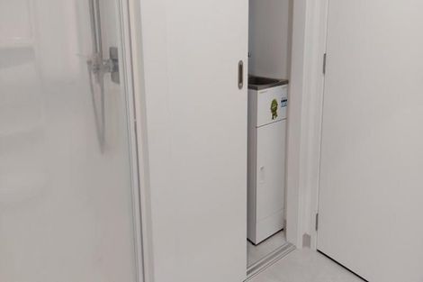 Photo of property in 2 Sacred Kingfisher Road, Hobsonville, Auckland, 0616