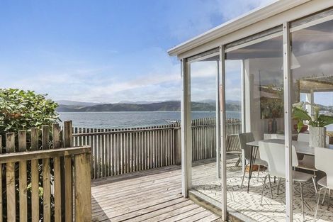 Photo of property in 149a Marine Parade, Seatoun, Wellington, 6022