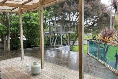Photo of property in 40 Routley Drive, Glen Eden, Auckland, 0602