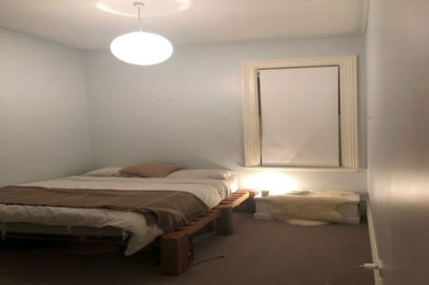 Photo of property in 98 Wallace Street, Mount Cook, Wellington, 6021