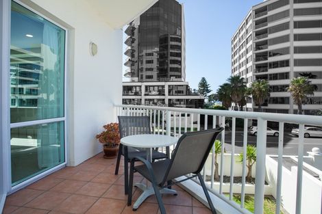 Photo of property in 10/12 Maunganui Road, Mount Maunganui, 3116