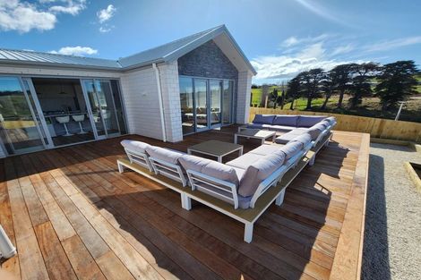 Photo of property in 33 Kia Kaha Drive, Snells Beach, 0920