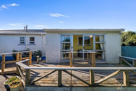 Photo of property in 201 Cornfoot Street, Castlecliff, Whanganui, 4501