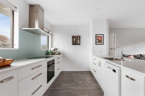 Photo of property in 194 Darraghs Road, Brookfield, Tauranga, 3110