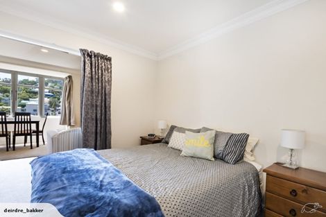 Photo of property in 2 Kopiko Way, Brooklyn, Wellington, 6021