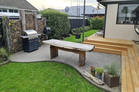 Photo of property in 14 Peckham Lane, Woolston, Christchurch, 8062