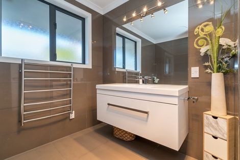 Photo of property in 10 Kura Place, Mosgiel, 9024
