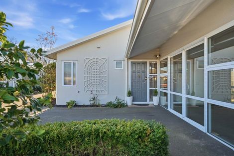 Photo of property in 3/125 Blighs Road, Strowan, Christchurch, 8052