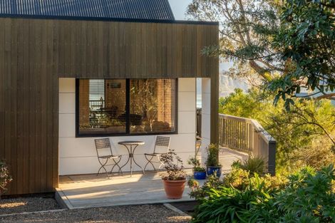 Photo of property in 4 James Drive, Diamond Harbour,  8971