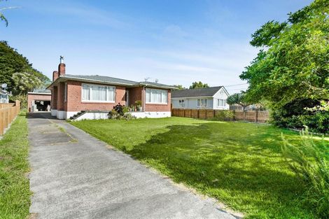 Photo of property in 4 River Road, Te Atatu Peninsula, Auckland, 0610