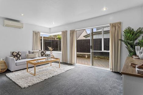 Photo of property in 3/77 Matipo Street, Riccarton, Christchurch, 8041