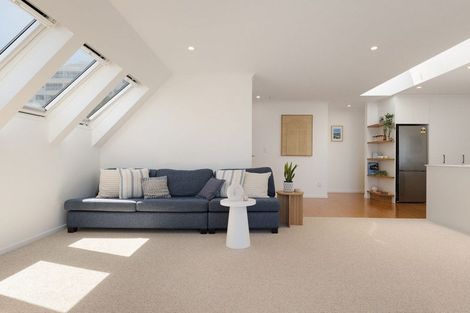 Photo of property in 8/3 Leinster Avenue, Mount Maunganui, 3116