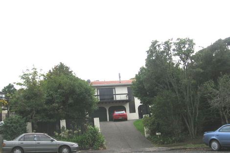 Photo of property in 34 Holyoake Place, Chatswood, Auckland, 0626