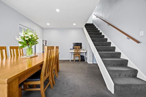 Photo of property in 72 Dunedin Street, Redwood, Christchurch, 8051