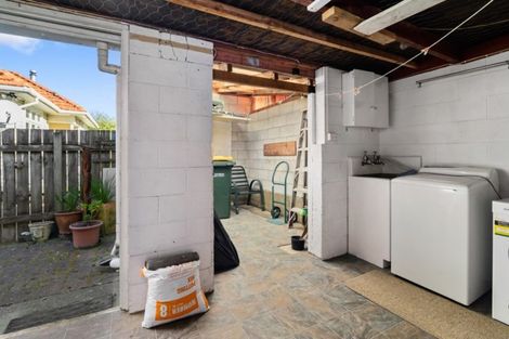 Photo of property in 14unit James Street, Victoria, Rotorua, 3010