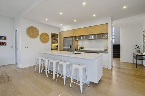 Photo of property in 24b Mansfield Avenue, St Albans, Christchurch, 8014