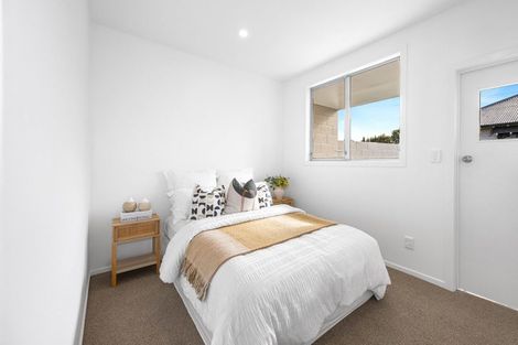 Photo of property in 2/99 Briggs Road, Shirley, Christchurch, 8052