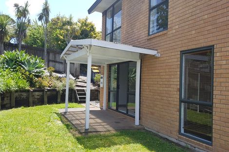 Photo of property in 1/58 Arran Road, Browns Bay, Auckland, 0630