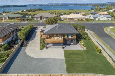 Photo of property in 100 Hamurana Road, Omokoroa, 3114