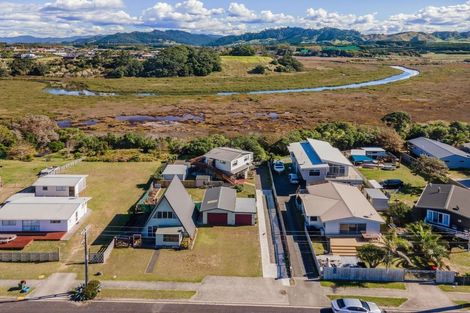 Photo of property in 266b Seaforth Road, Waihi Beach, 3611