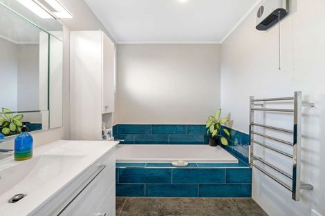 Photo of property in 1038 State Highway 4, Parikino, Whanganui, 4573