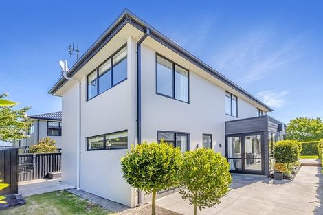 Photo of property in 22 Bronco Drive, Aidanfield, Christchurch, 8025