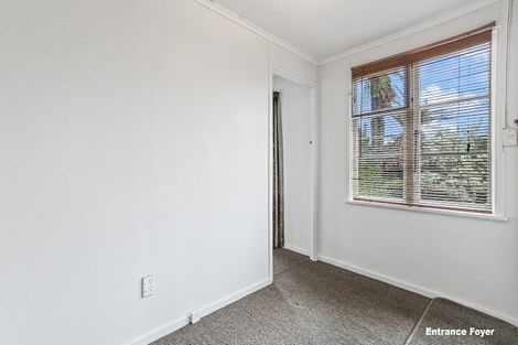 Photo of property in 1 Wyndham Road, Hannahs Bay, Rotorua, 3010