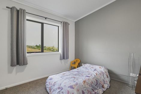 Photo of property in 32 Nore Street, Waihola, Milton, 9073