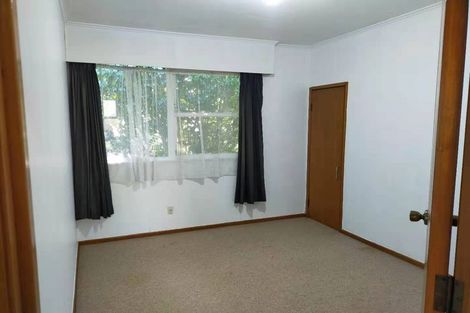 Photo of property in 29 Downing Street, Glenfield, Auckland, 0629