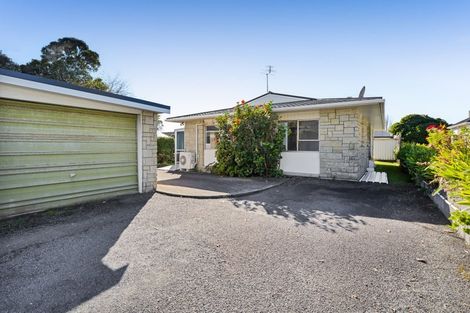 Photo of property in 2/43 Mangorei Road, Strandon, New Plymouth, 4312
