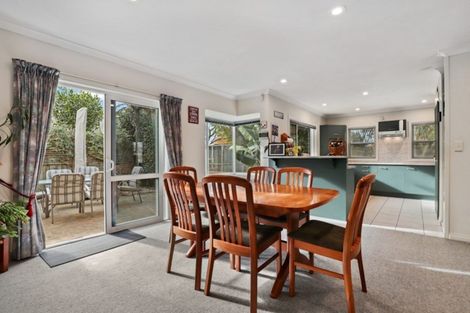 Photo of property in 25 Farringdon Avenue, Rototuna North, Hamilton, 3210