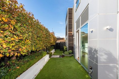 Photo of property in 80 Winchester Street, Merivale, Christchurch, 8014