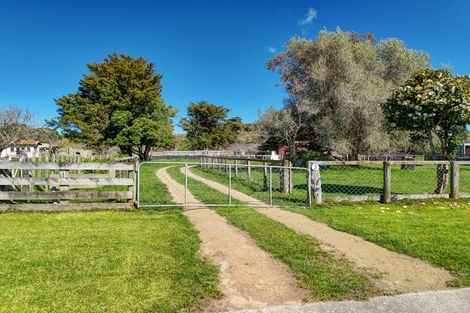 Photo of property in 3 Murray Street, Waitotara, Wanganui, 4588