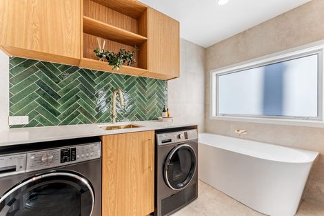 Photo of property in 63 Ardern Avenue, Stanmore Bay, Whangaparaoa, 0932