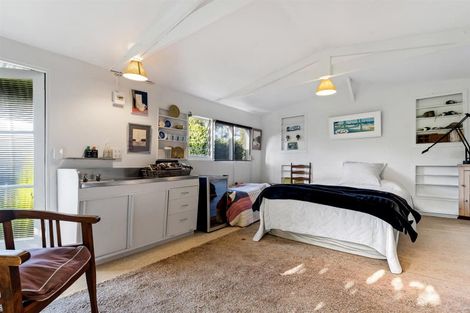 Photo of property in 19 Kanuka Road, Sandspit, Warkworth, 0982