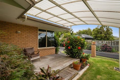 Photo of property in 16 Macmillan Street, Katikati, 3129