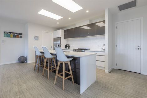 Photo of property in 33 Hartwell Drive, Kelvin Grove, Palmerston North, 4470