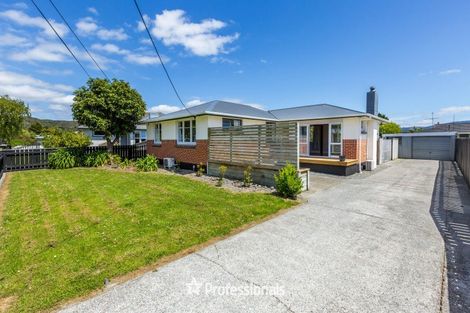 Photo of property in 23 Charles Street, Clouston Park, Upper Hutt, 5018