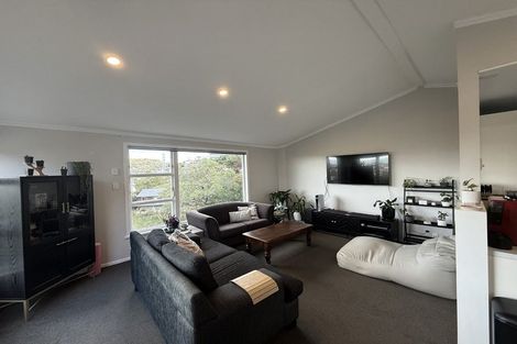 Photo of property in 59 Winston Street, Crofton Downs, Wellington, 6035