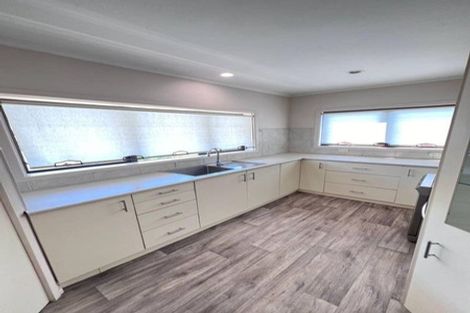 Photo of property in 31 Halberg Street, Papakura, 2110