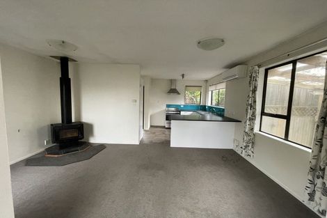 Photo of property in 8 Trinidad Crescent, Grenada Village, Wellington, 6037