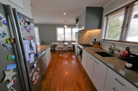 Photo of property in 2/71 Gardner Avenue, New Lynn, Auckland, 0600